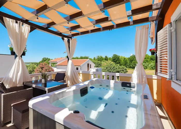 Crowonder Sunset With Amazing View!!!